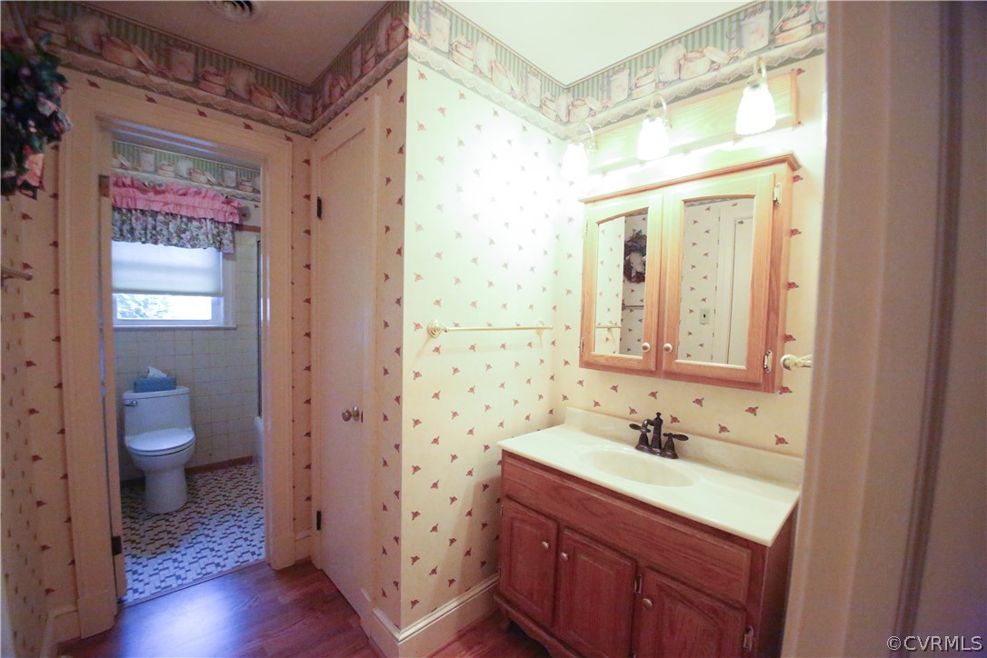 905 Bonita Road Richmond, VA 23227 - Photo 11 of 36 Gallery Image 11
