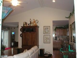 609828-5.JPG