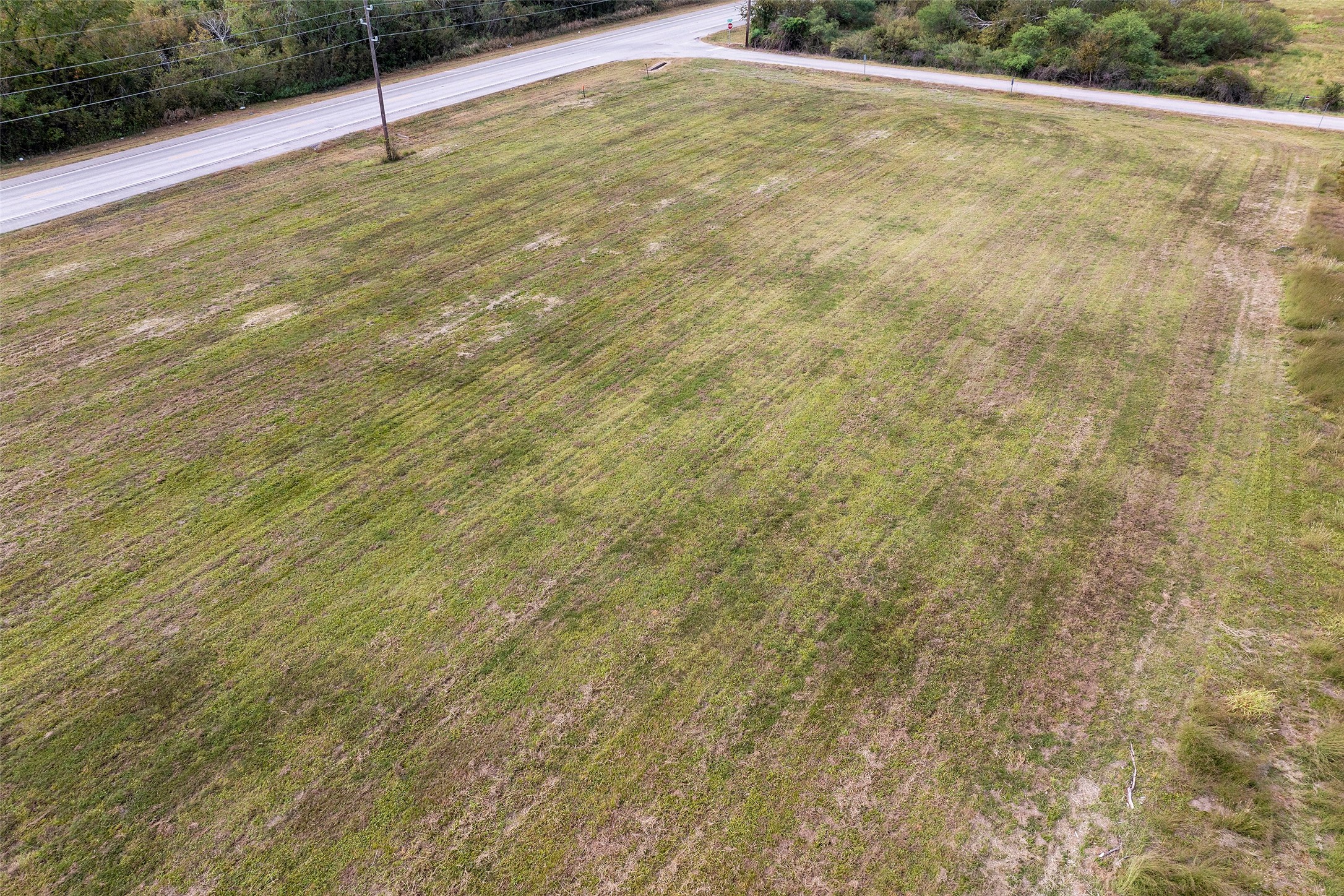 0 West Broncho Road Wallis, TX 77485 - Photo 7 of 16 a view of a indoor basketball court