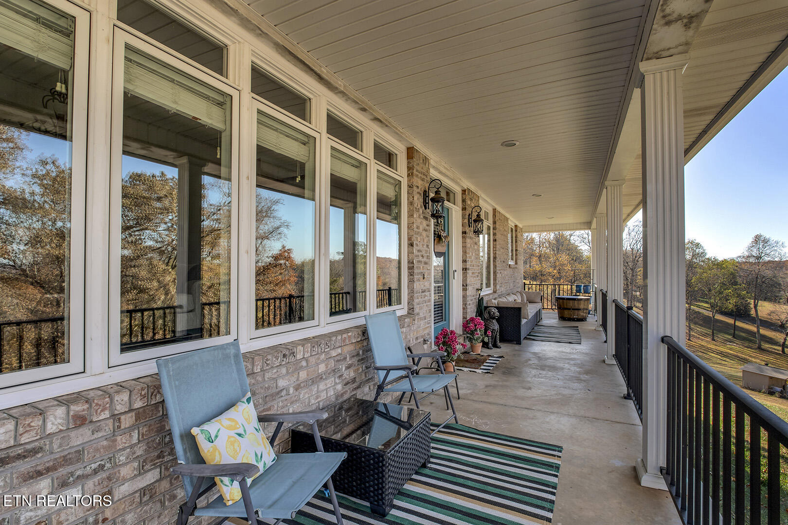 417 River Road Loudon, TN 37774 - Photo 5 of 60 Front Porch
