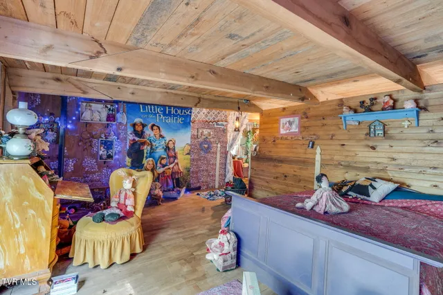 $230,000 | 205 Helton Hollow Road, Eidson, TN 37731