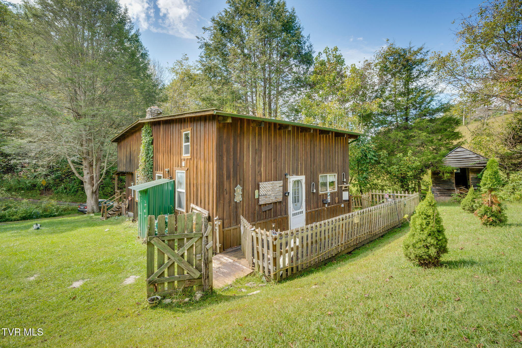 205 Helton Hollow Road Eidson, TN 37731 - Photo 30 of 41 30h