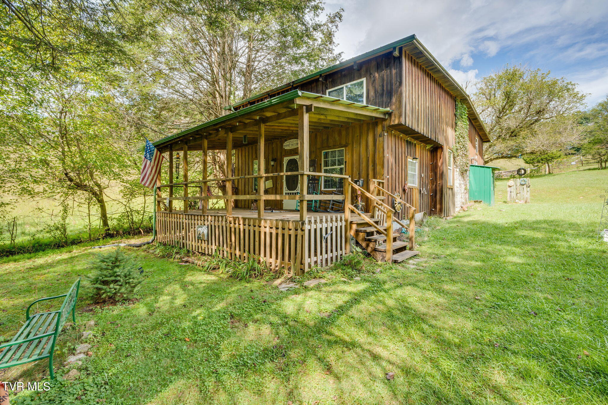 205 Helton Hollow Road Eidson, TN 37731 - Photo 3 of 41 3h