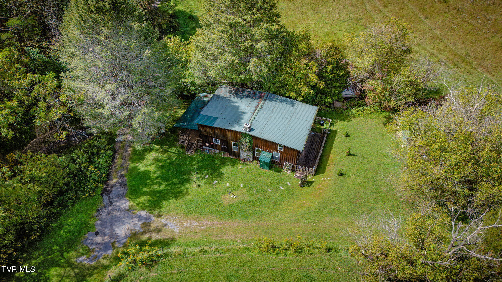 205 Helton Hollow Road Eidson, TN 37731 - Photo 36 of 41 11h