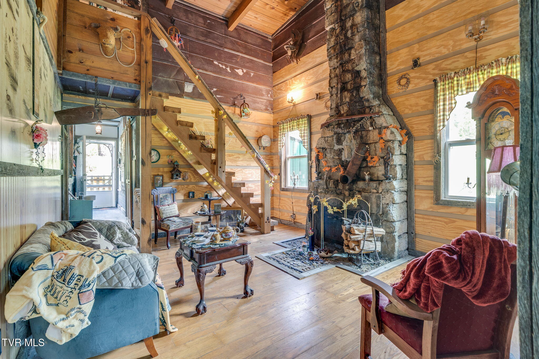 205 Helton Hollow Road Eidson, TN 37731 - Photo 8 of 41 8h