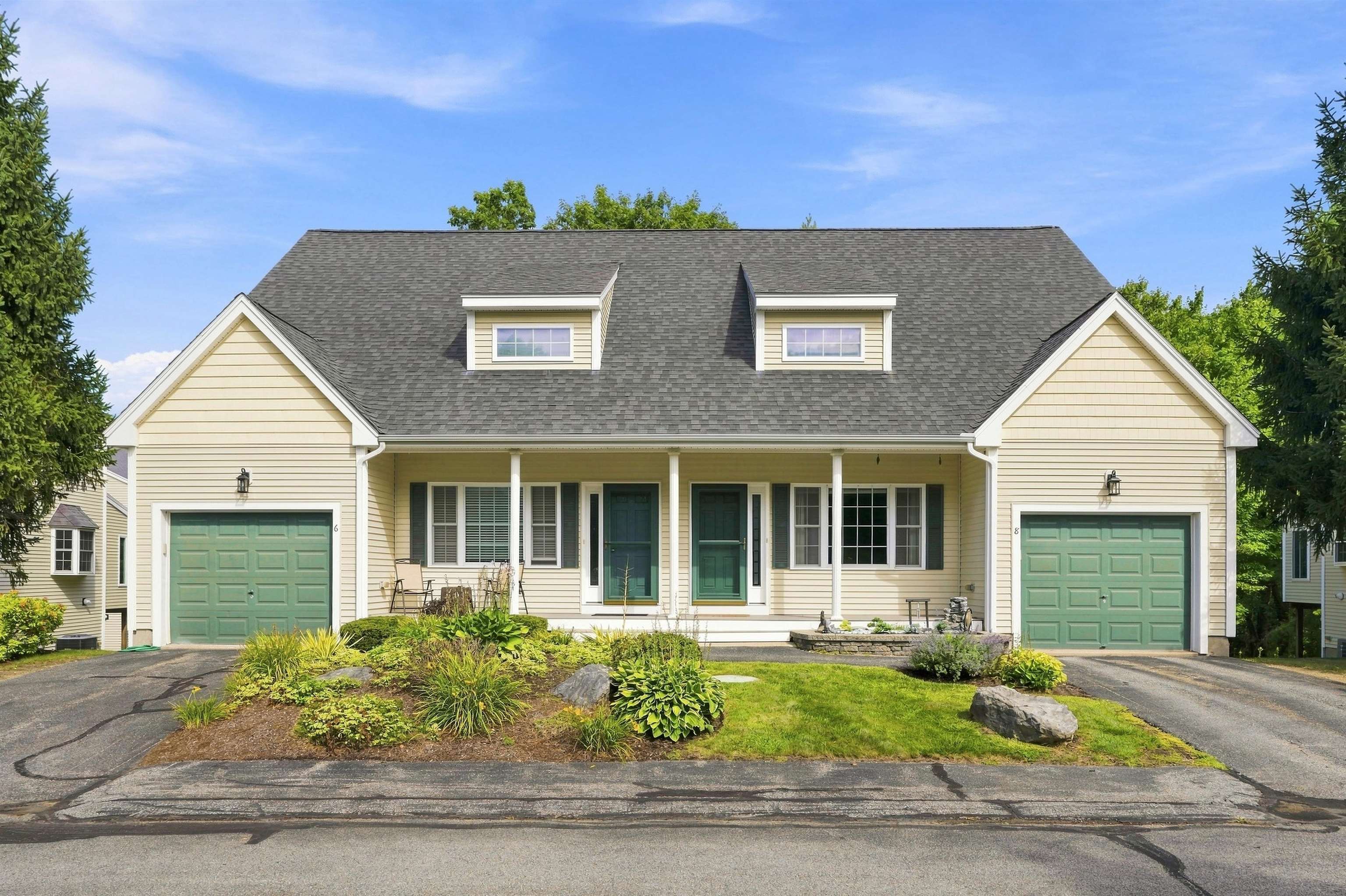 8 Locksley Lane Raymond, NH 03077 - Photo 1 of 24 Gallery Image 1