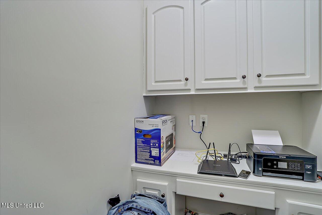 108 Western Ridge Circle Canton, MS 39046 - Photo 16 of 49 16-108 Western Ridge Cir