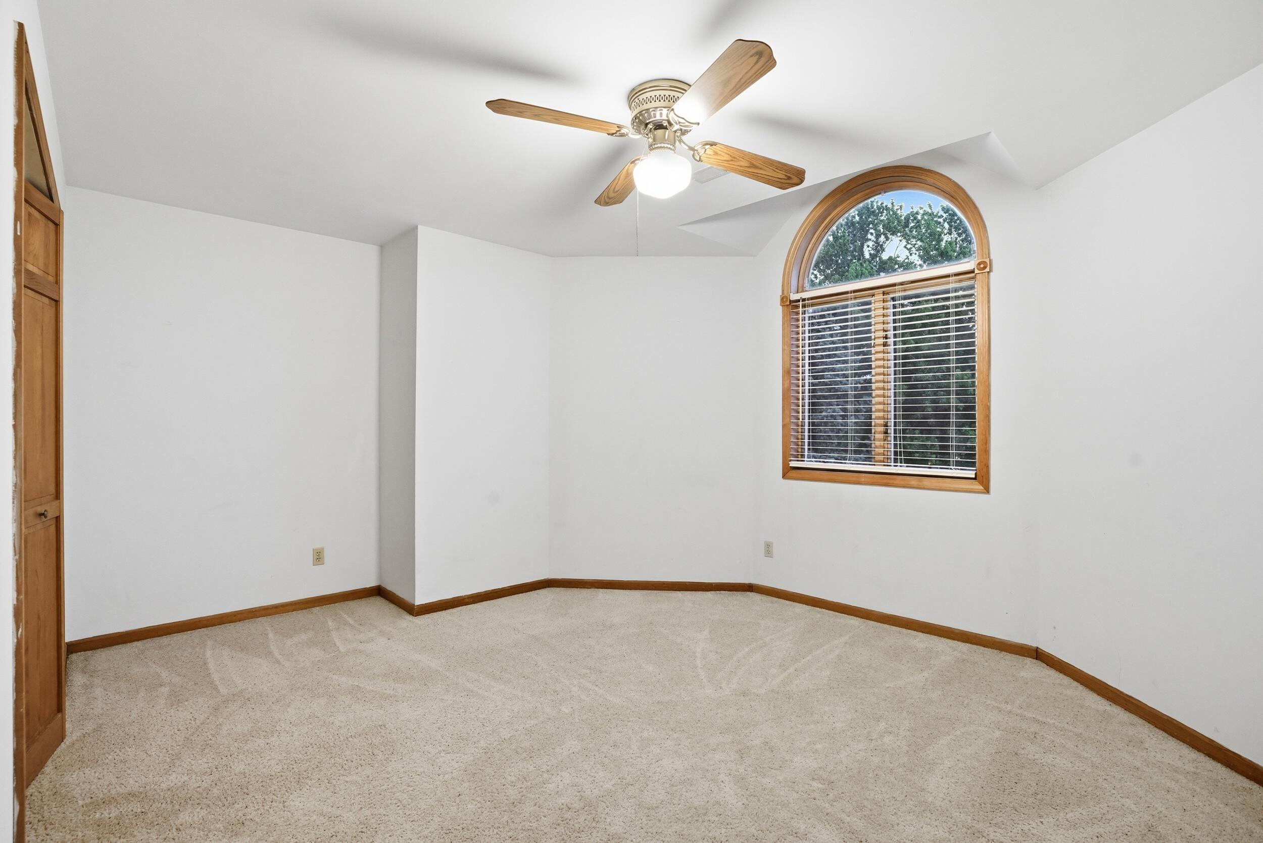 1500 West 96th Place Crown Point, IN 46307 - Photo 17 of 24 2500x1669