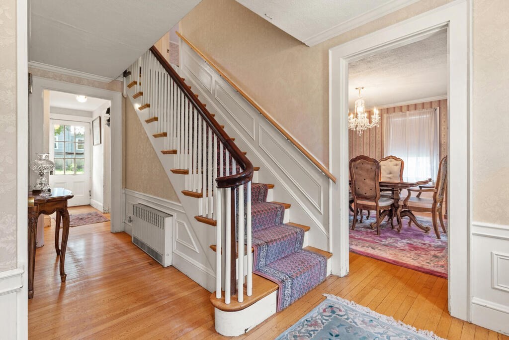 72 Lincoln Road Medford, MA 02155 - Photo 5 of 32 Gallery Image 5