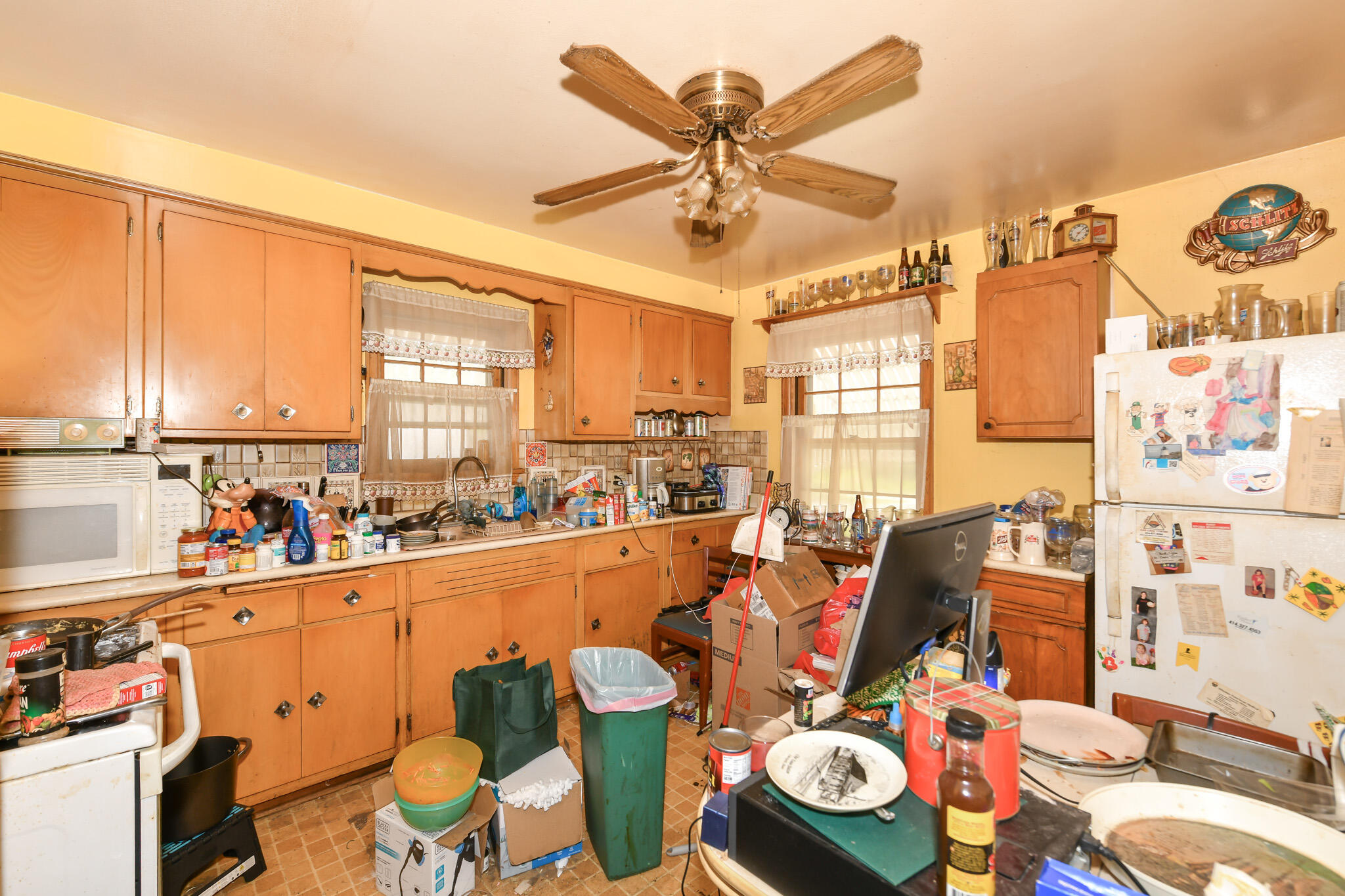 3716 South 19th Street Milwaukee, WI 53221 - Photo 4 of 18 HEN_2566
