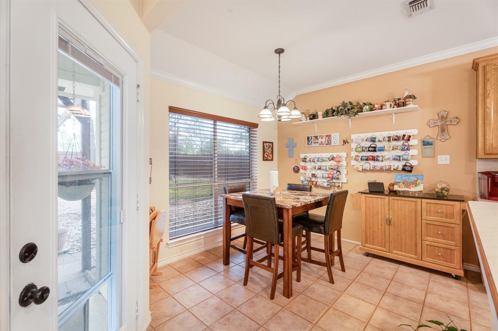 4810 West Wedgefield Road Granbury, TX 76049 - Photo 12 of 40