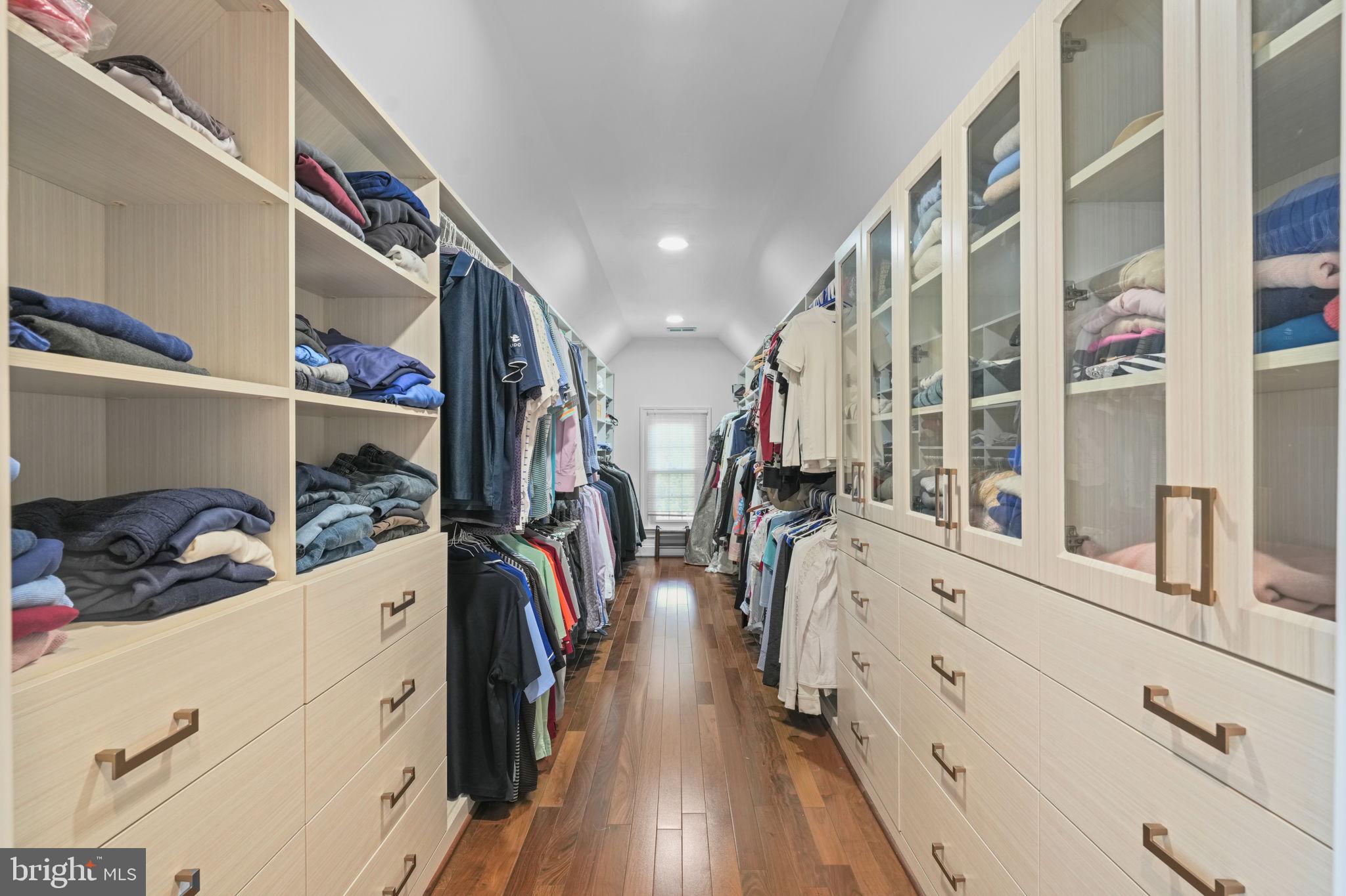 11431 Woolington Road Great Falls, VA 22066 - Photo 41 of 49 a view of a walk in closet