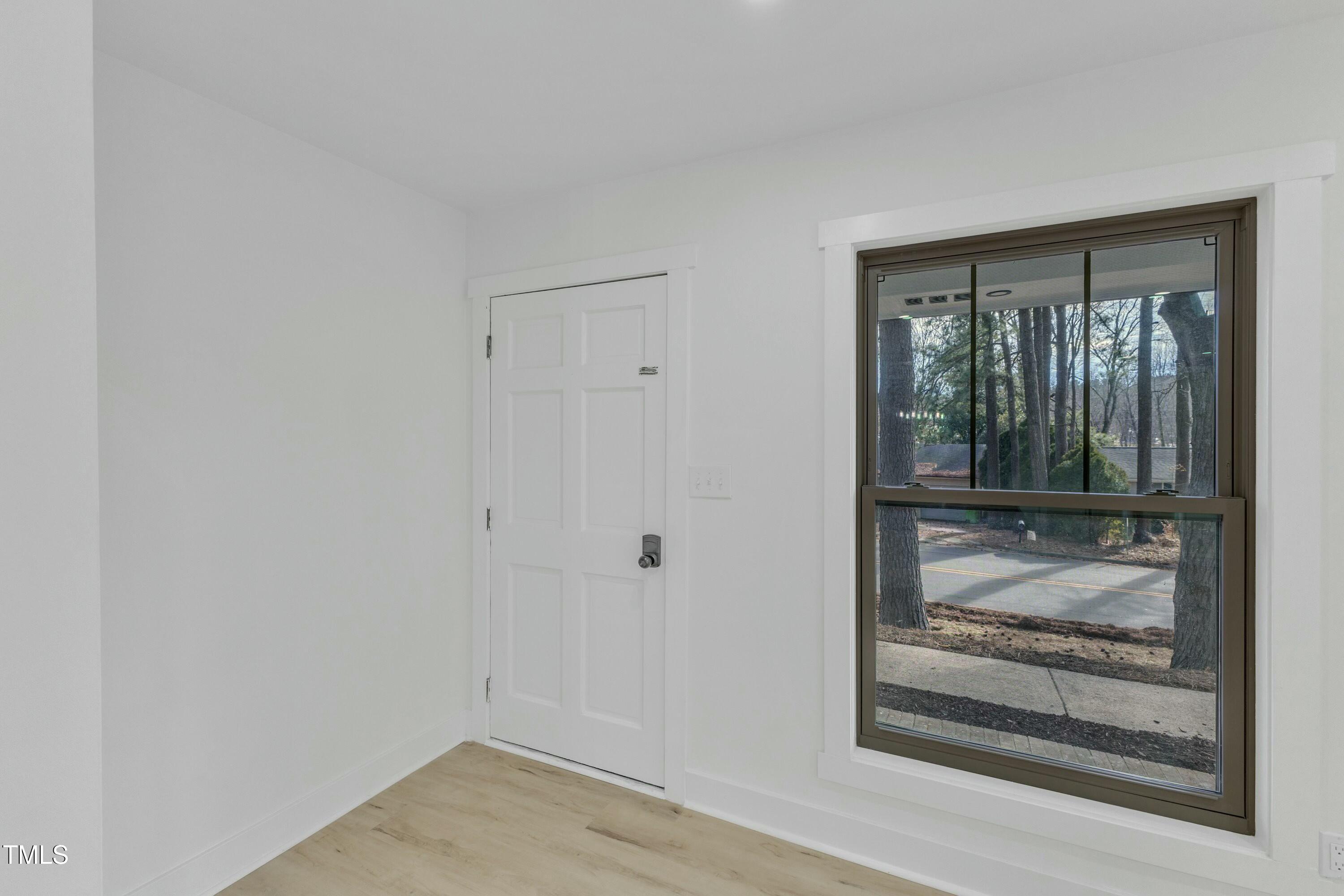 5808 Farm Gate Road Raleigh, NC 27606 - Photo 8 of 33 tempImagemspR2R