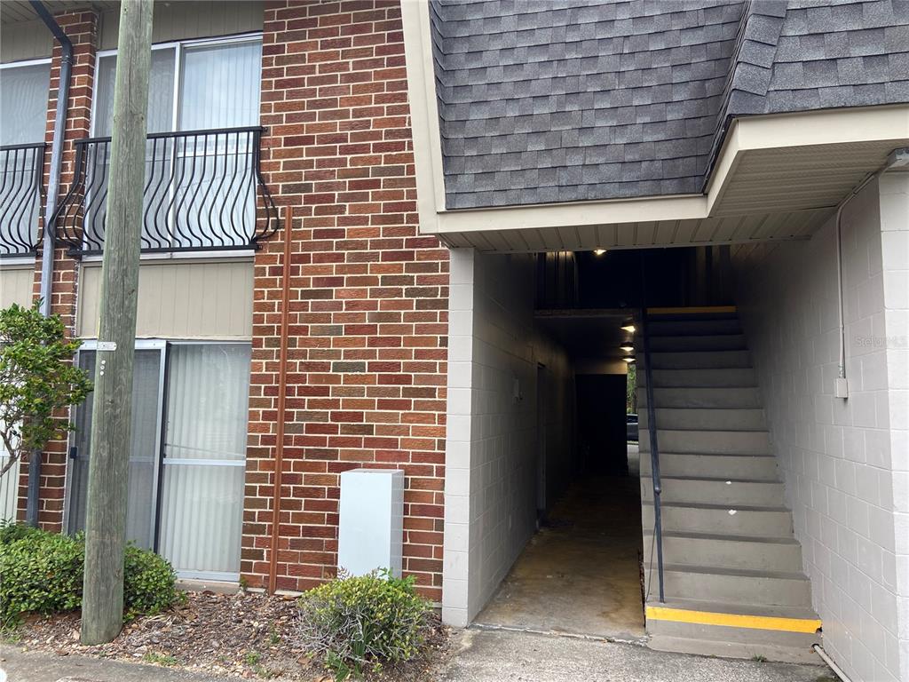 1700 Southwest 16th Court, Unit E8 Gainesville, FL 32608 - Photo 2 of 9 a view of entryway