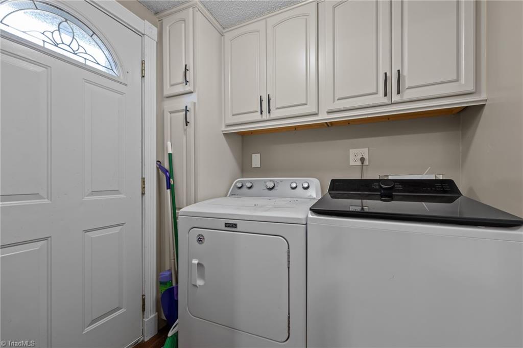 2348 John Thompson Road Graham, NC 27253 - Photo 14 of 34 Laundry Room