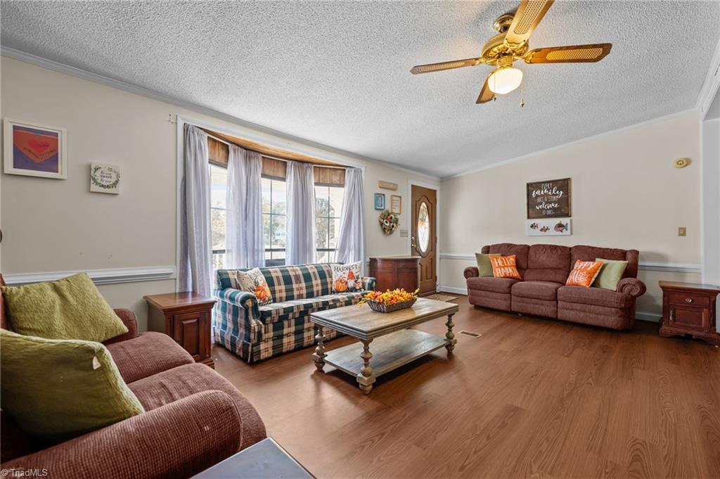 2348 John Thompson Road Graham, NC 27253 - Photo 9 of 34