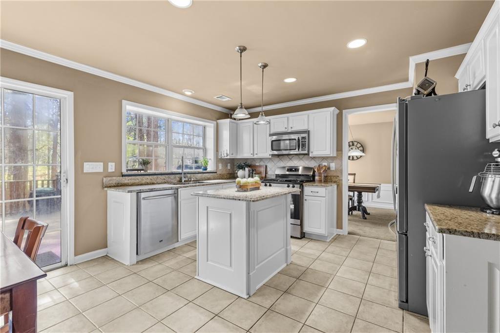 7335 Lytham Trace Cumming, GA 30041 - Photo 14 of 49