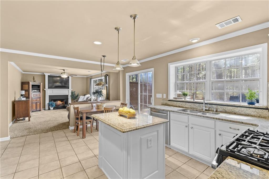 7335 Lytham Trace Cumming, GA 30041 - Photo 16 of 49