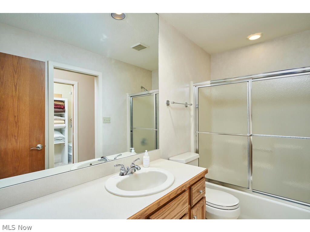 1370 Sand Run Road Akron, OH 44333 - Photo 23 of 35