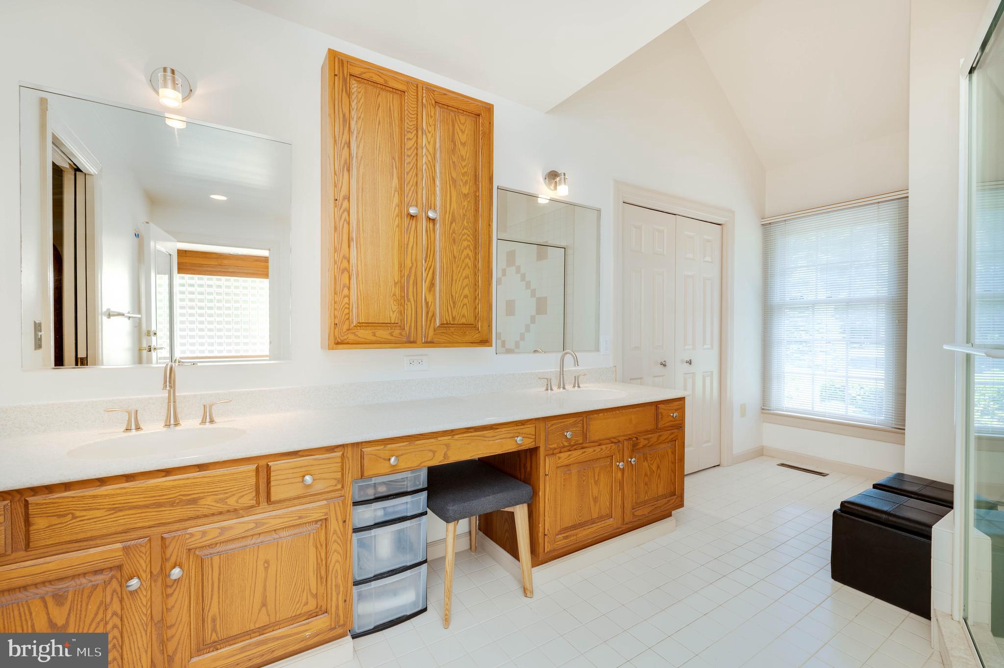 14 Quail Ridge Drive Reading, PA 19607 - Photo 37 of 75 MASTER BATH