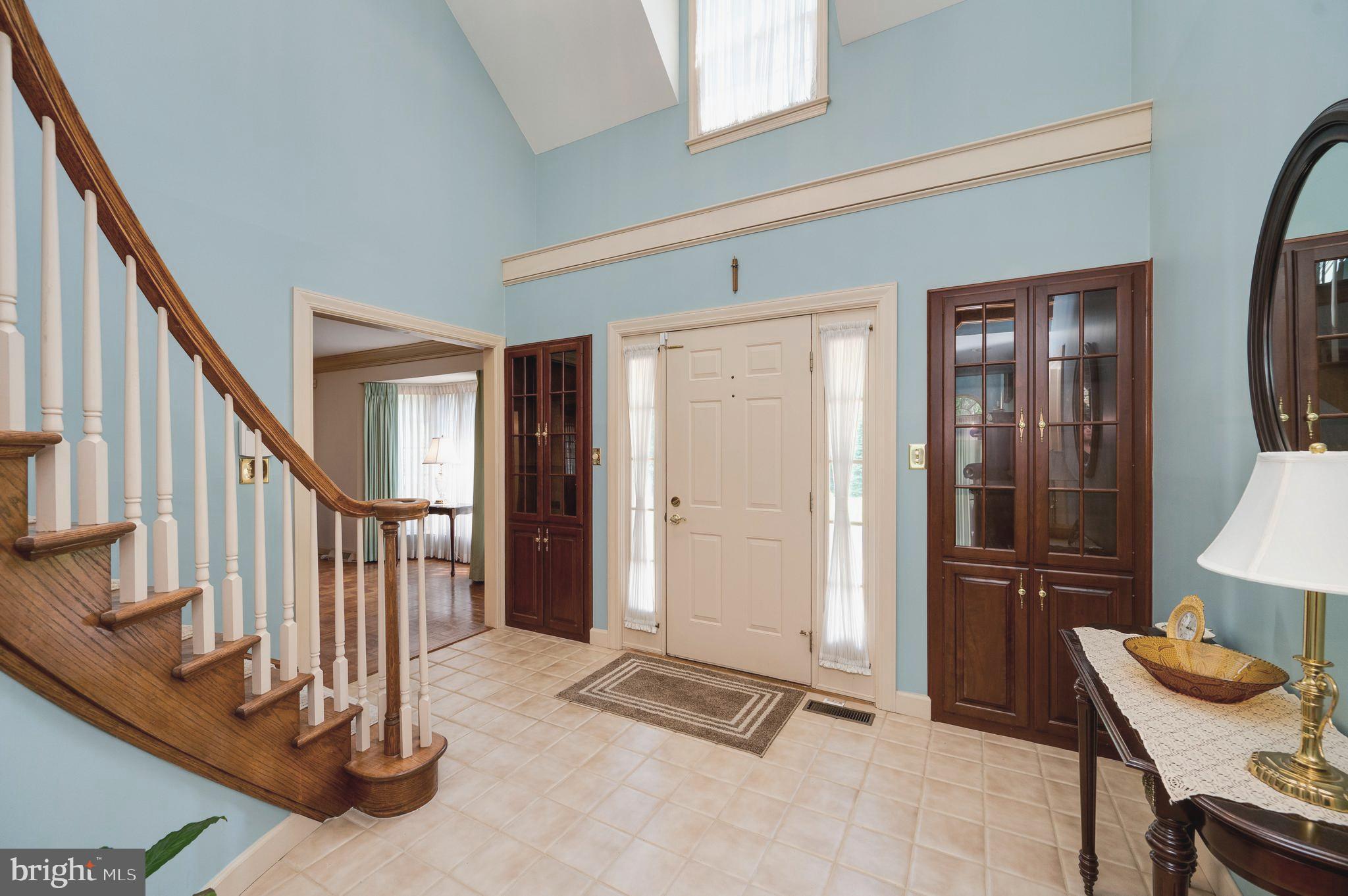 14 Quail Ridge Drive Reading, PA 19607 - Photo 8 of 75 FOYER