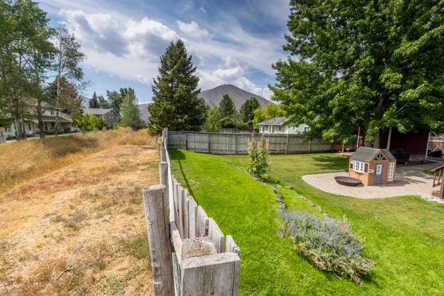 $770,000 | 1555 Baldy View Drive, Hailey, ID 83333