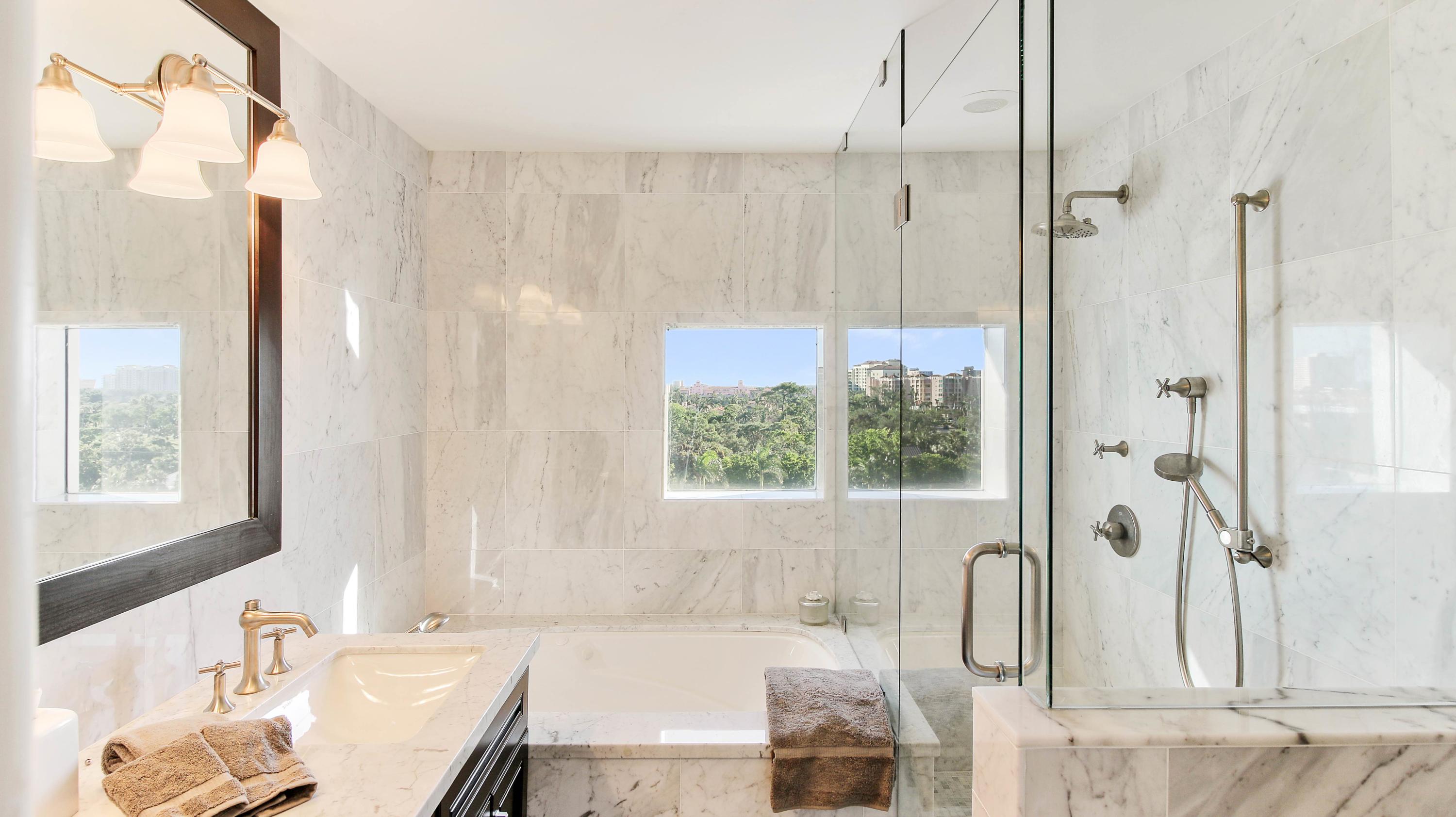 455 East Palmetto Park Road, Unit 5W Boca Raton, FL 33432 - Photo 12 of 36 Master Bath