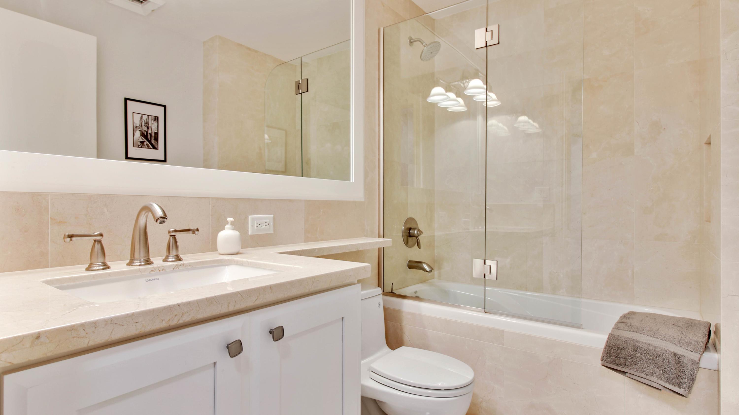 455 East Palmetto Park Road, Unit 5W Boca Raton, FL 33432 - Photo 20 of 36 Bath 3