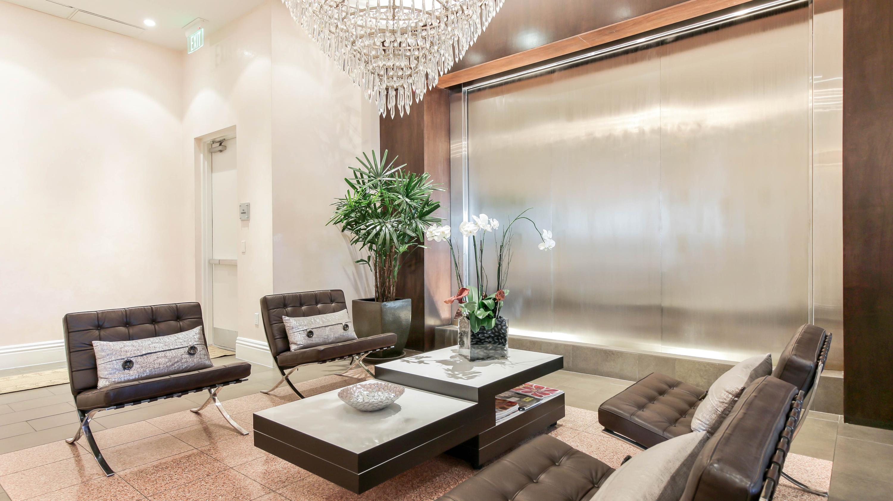 455 East Palmetto Park Road, Unit 5W Boca Raton, FL 33432 - Photo 27 of 36 Lobby