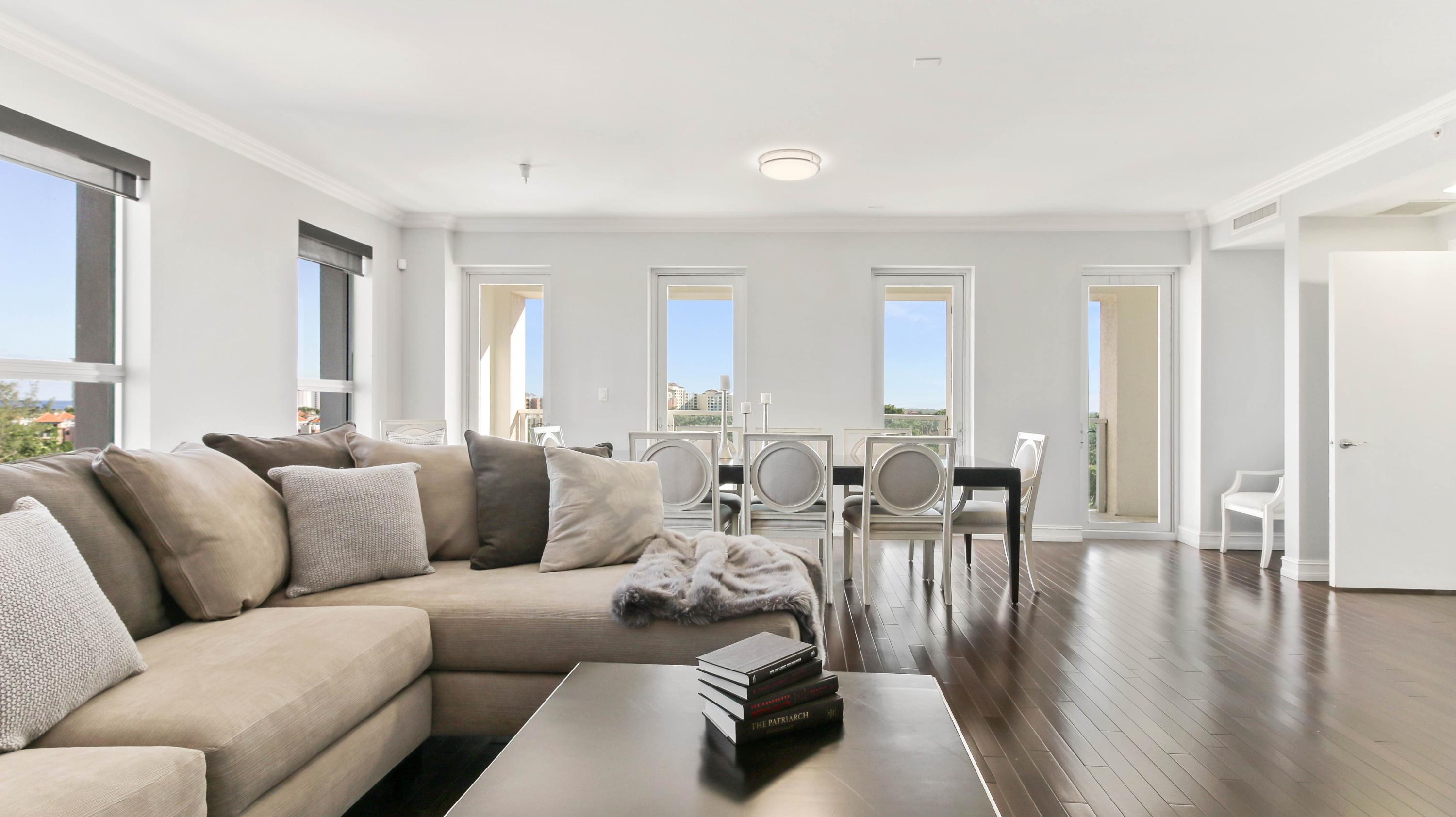 455 East Palmetto Park Road, Unit 5W Boca Raton, FL 33432 - Photo 3 of 36 Living room/Dining Room