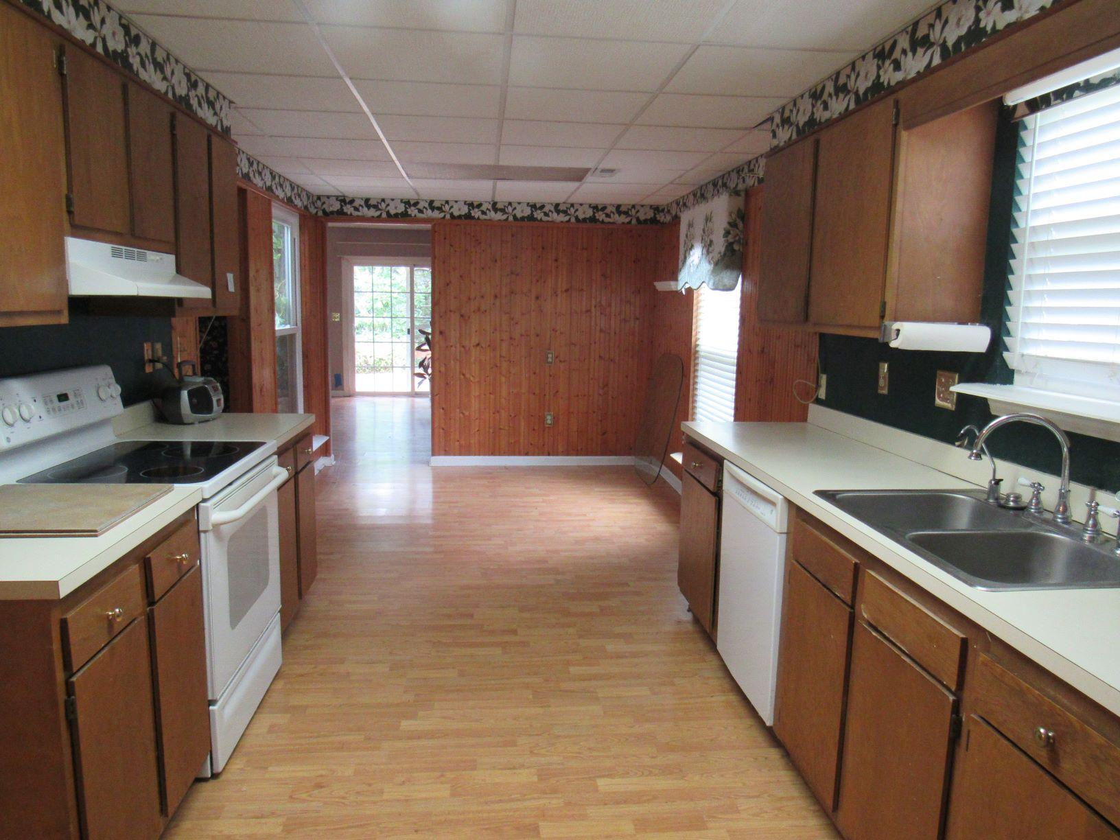 5764 Wyncliff Road North Charleston, SC 29418 - Photo 6 of 26 kitchen3 - Copy