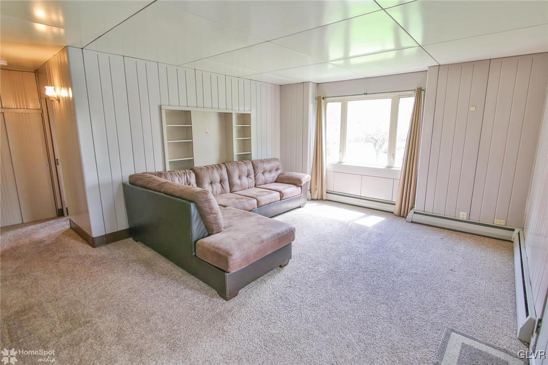 3225 Edinburgh Road Allentown, PA 18104 - Photo 3 of 27 Gallery Image 3