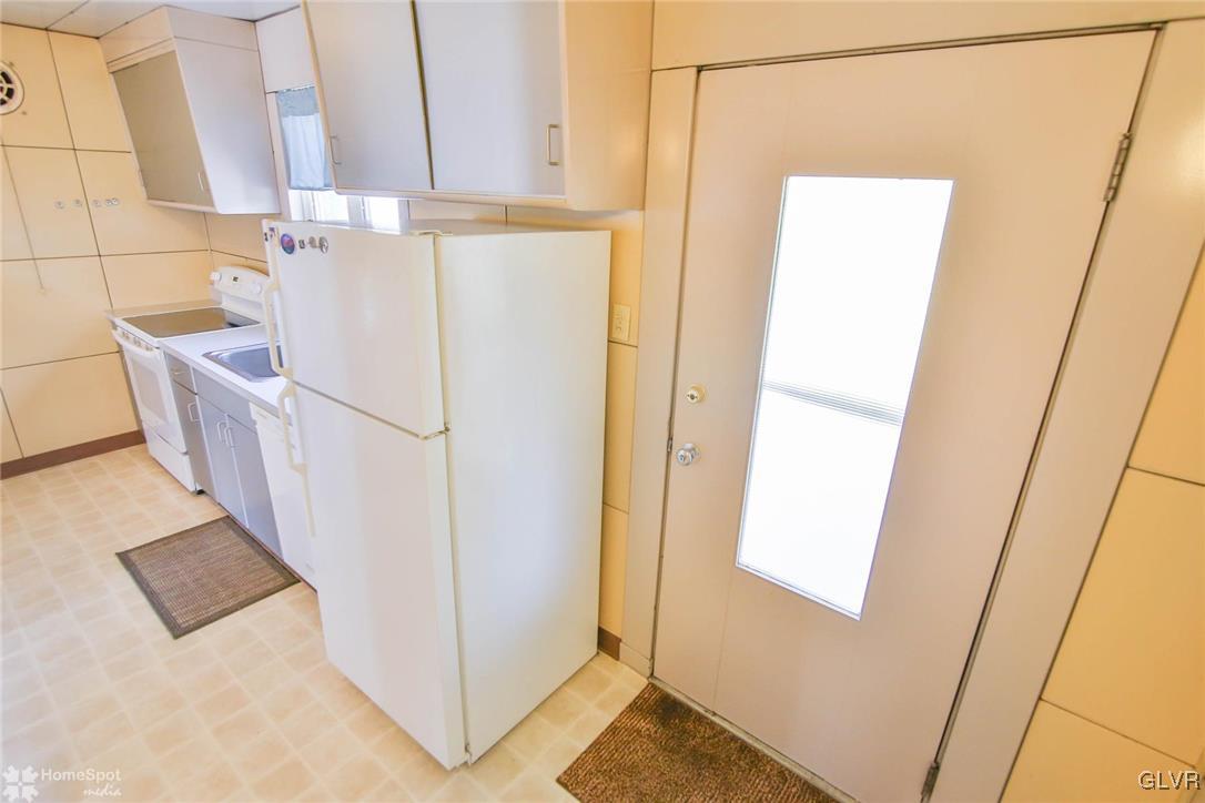 3225 Edinburgh Road Allentown, PA 18104 - Photo 10 of 27 Gallery Image 10
