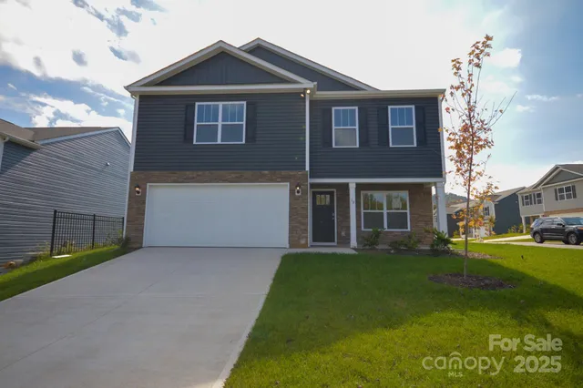 $375,495 | 12 Byron Park Road, Clyde, NC 28721