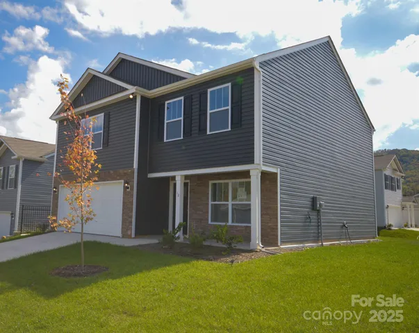 $375,495 | 12 Byron Park Road, Clyde, NC 28721