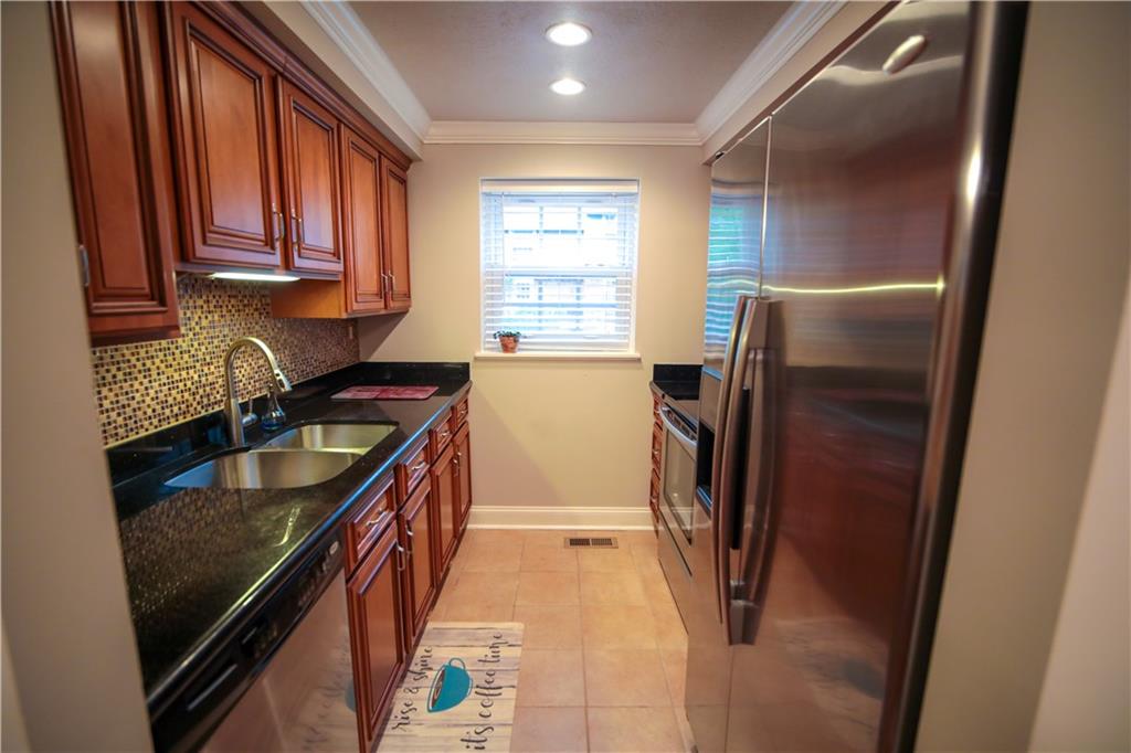 5493 Library Road, Unit 15 Bethel Park, PA 15102 - Photo 12 of 25 Gallery Image 12