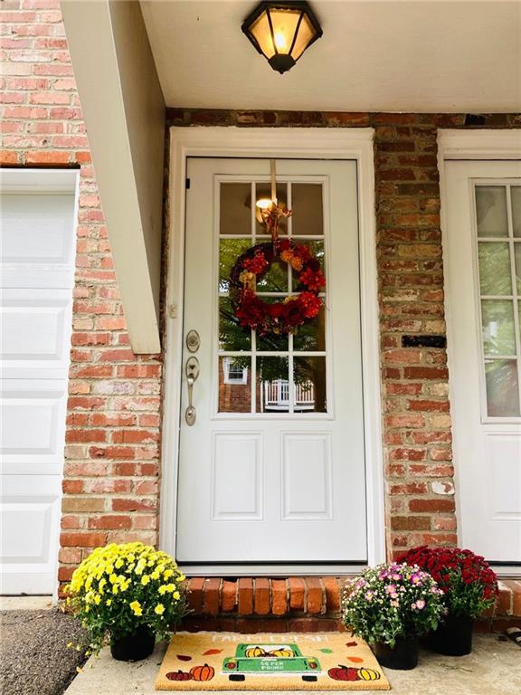 5493 Library Road, Unit 15 Bethel Park, PA 15102 - Photo 2 of 25 Gallery Image 2