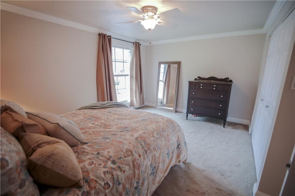 5493 Library Road, Unit 15 Bethel Park, PA 15102 - Photo 23 of 25 Gallery Image 23