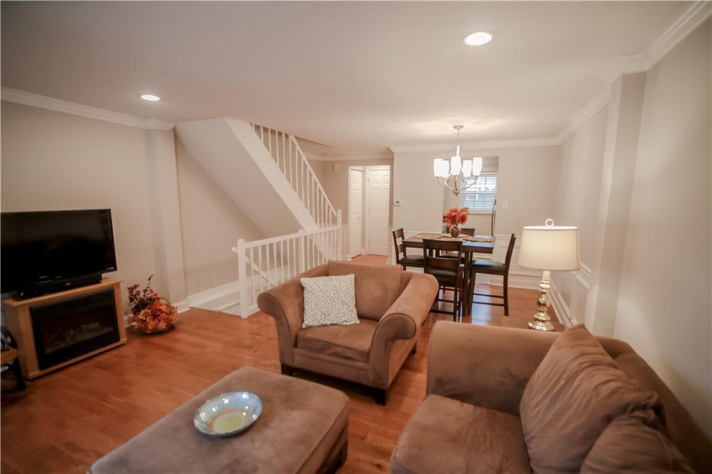 5493 Library Road, Unit 15 Bethel Park, PA 15102 - Photo 6 of 25 Gallery Image 6