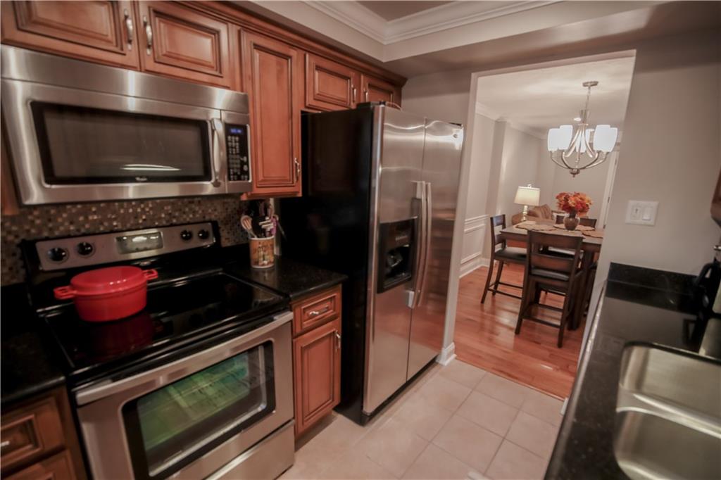 5493 Library Road, Unit 15 Bethel Park, PA 15102 - Photo 9 of 25 Gallery Image 9