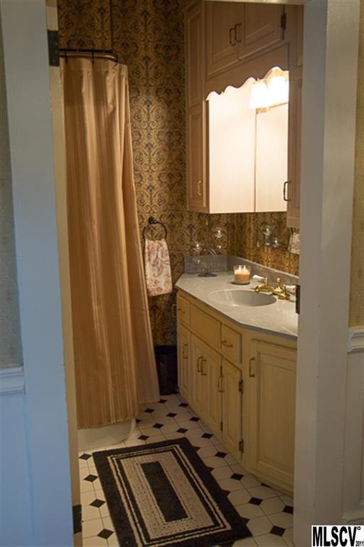 5612 Grace Chapel Road Hickory, NC 28601 - Photo 4 of 25 Gallery Image 4