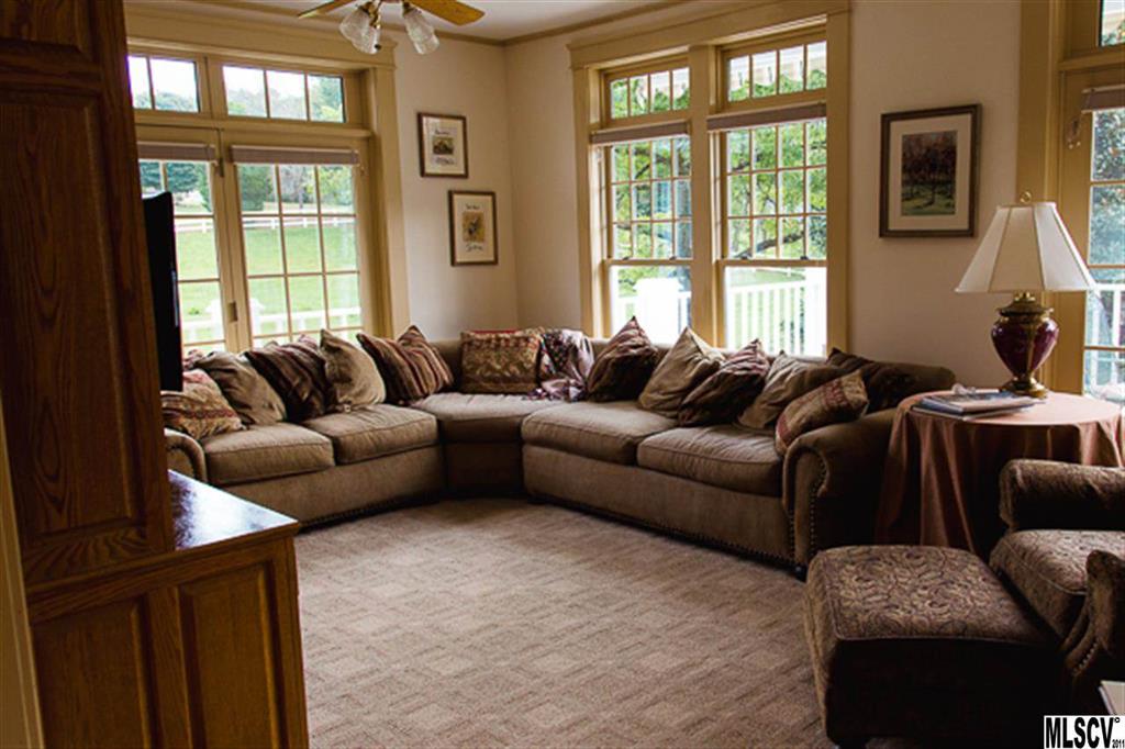 5612 Grace Chapel Road Hickory, NC 28601 - Photo 6 of 25 Gallery Image 6