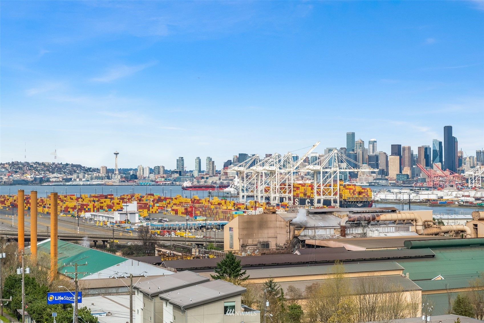 3015 Southwest Avalon Way, Unit 106 Seattle, WA 98126 - Photo 19 of 20 a view of a city