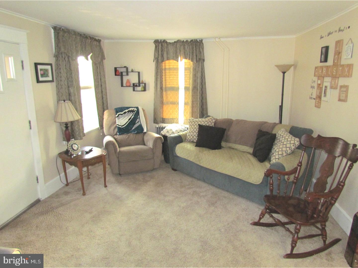 451 Rugby Road Birdsboro, PA 19508 - Photo 6 of 15 Living Room