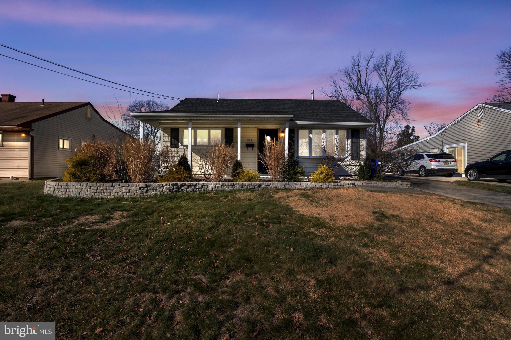 311 Mildred Avenue Maple Shade, NJ 08052 - Photo 2 of 25