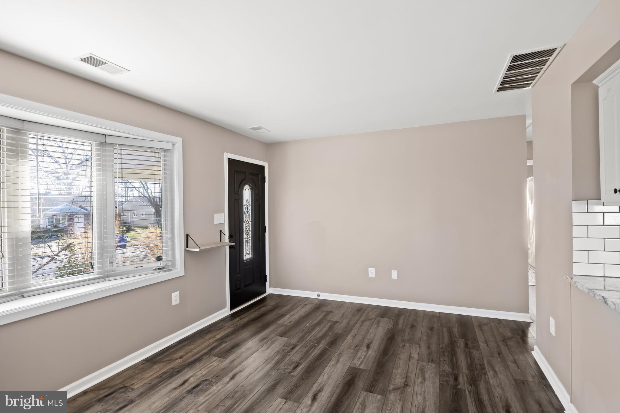 311 Mildred Avenue Maple Shade, NJ 08052 - Photo 10 of 25