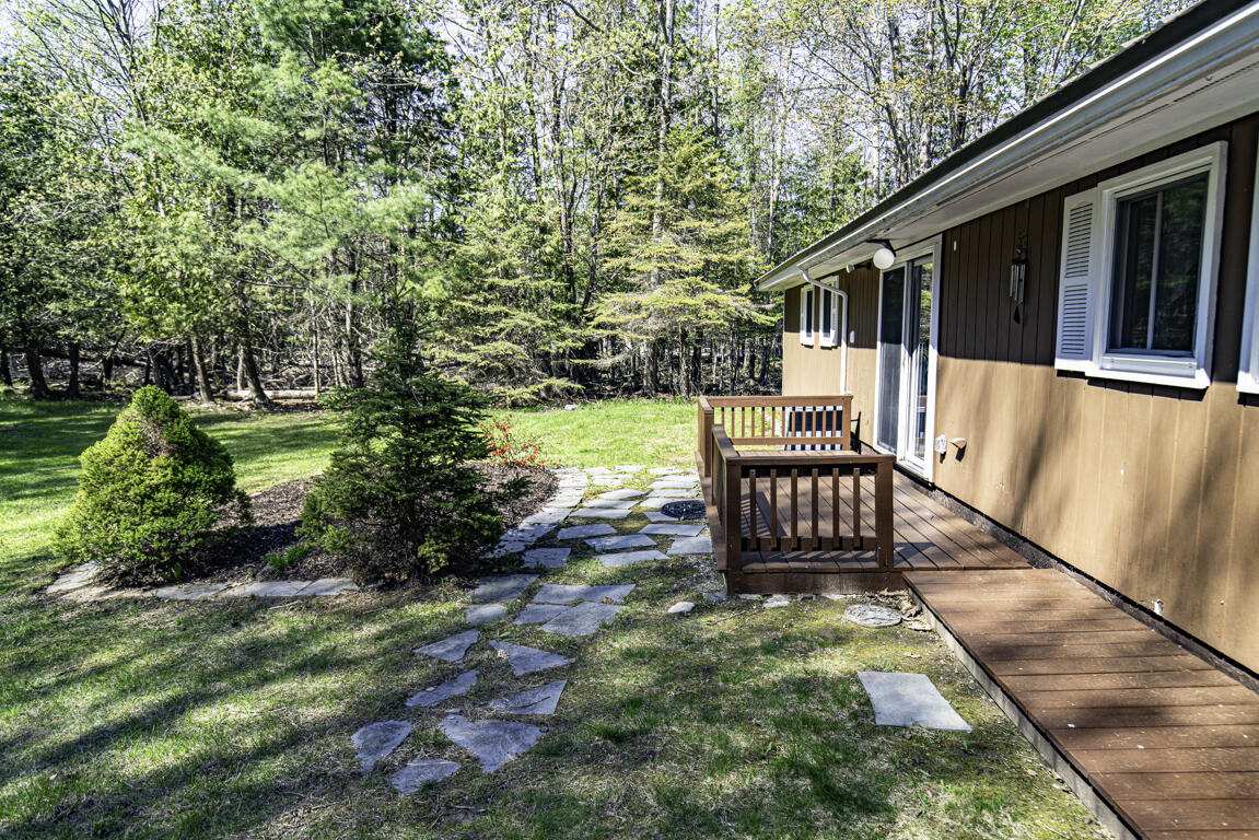 29 Fields Pond Road Holden, ME 04429 - Photo 7 of 38 001e