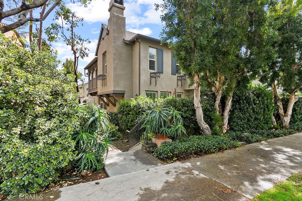 37 Walbert Lane Ladera Ranch, CA 92694 - Photo 3 of 27 a front view of a house with a yard