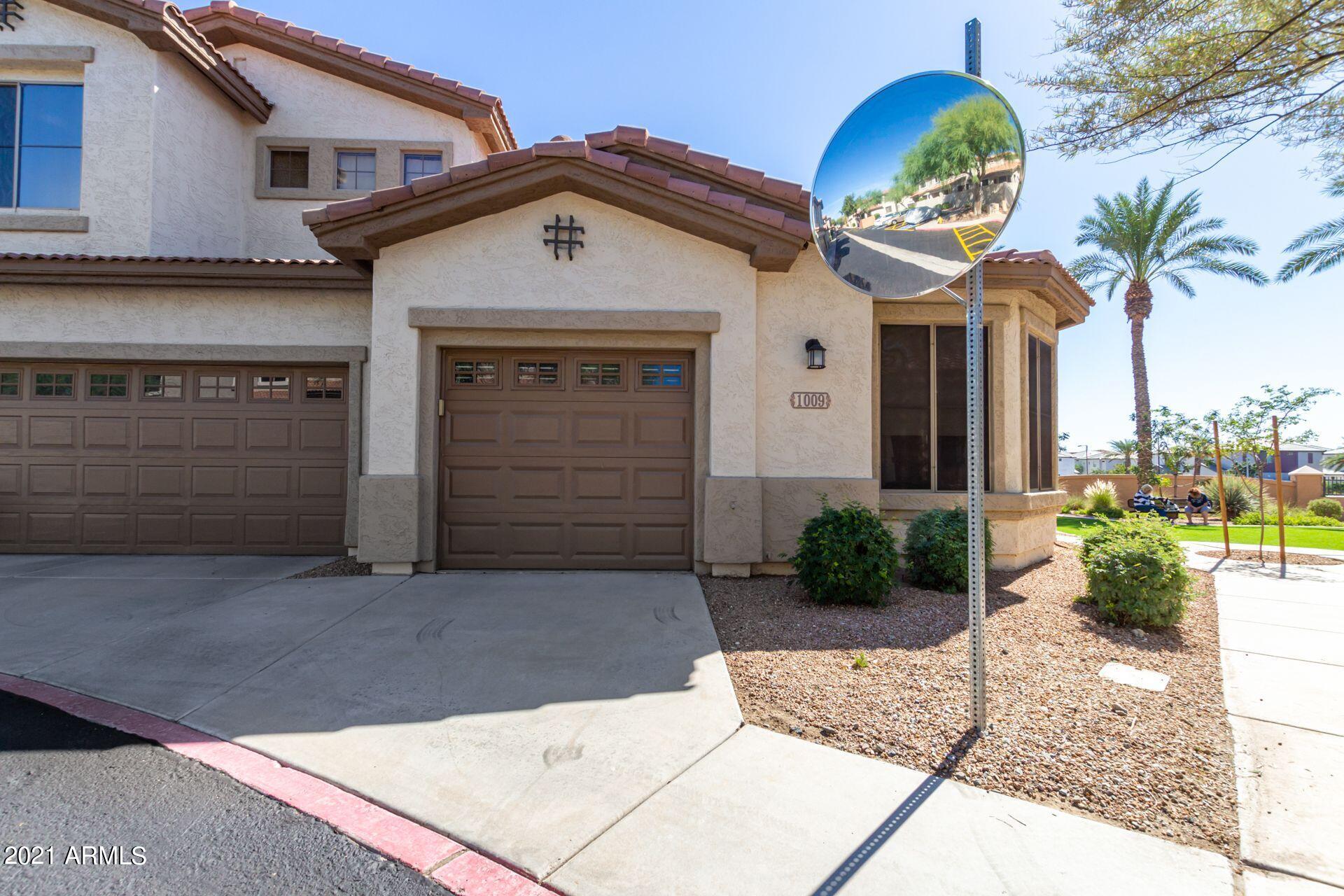 1024 East Frye Road, Unit 1009 Phoenix, AZ 85048 - Photo 3 of 31 DPASE1fQ