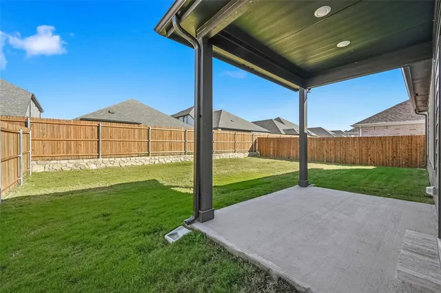 $3,100 | 610 River Rdg Drive, McKinney, TX 75071